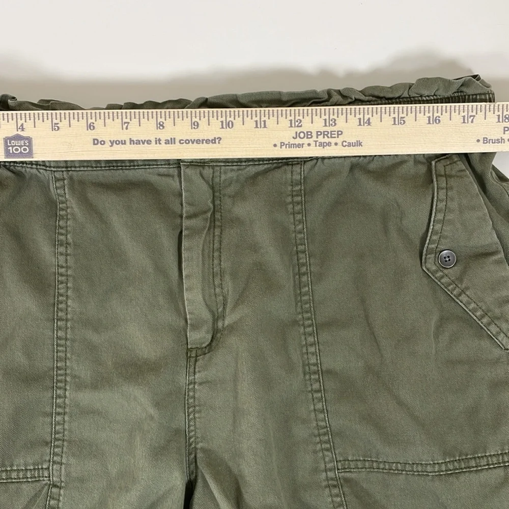 OLD NAVY Women’s Olive Paper Bag Elastic Waist Button Pockets LG Shorts‎ Casual - Picture 3 of 11